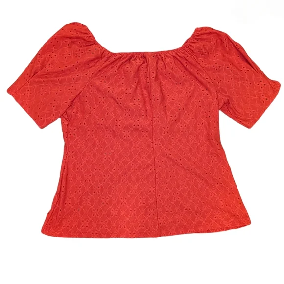 🌞 3/$15 - Wrapper Eyelet Milkmaid Puff Sleeve Blouse - Picture 3 of 6